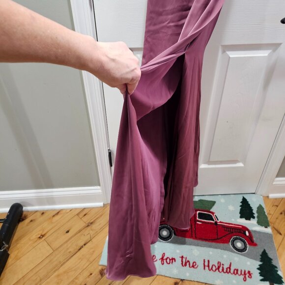 David’s Bridal Dusty Rose Satin Gown Size 6 NWT - Picture 2 of 8